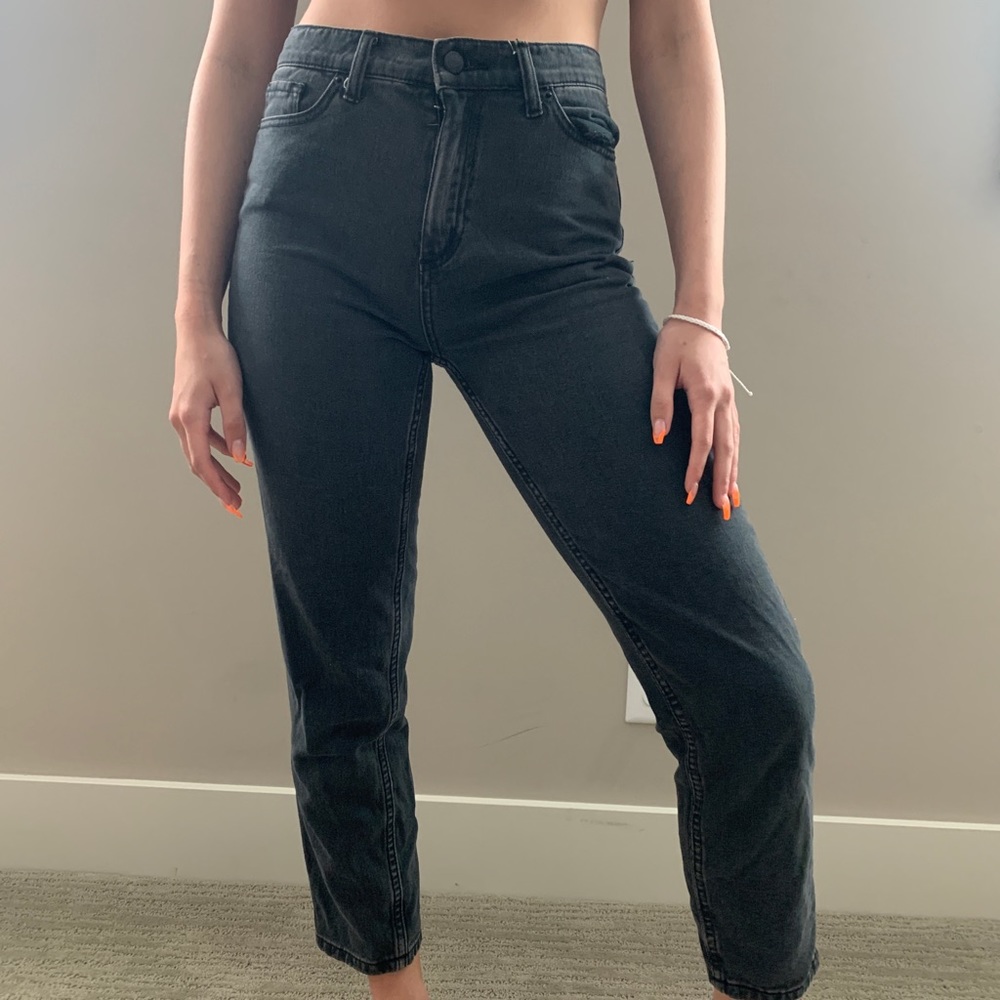 Urban Outfitters Mom Jeans